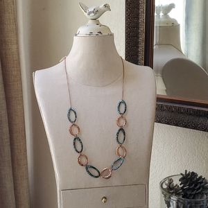 C.I.T.Y. long hoop necklace & Earrings